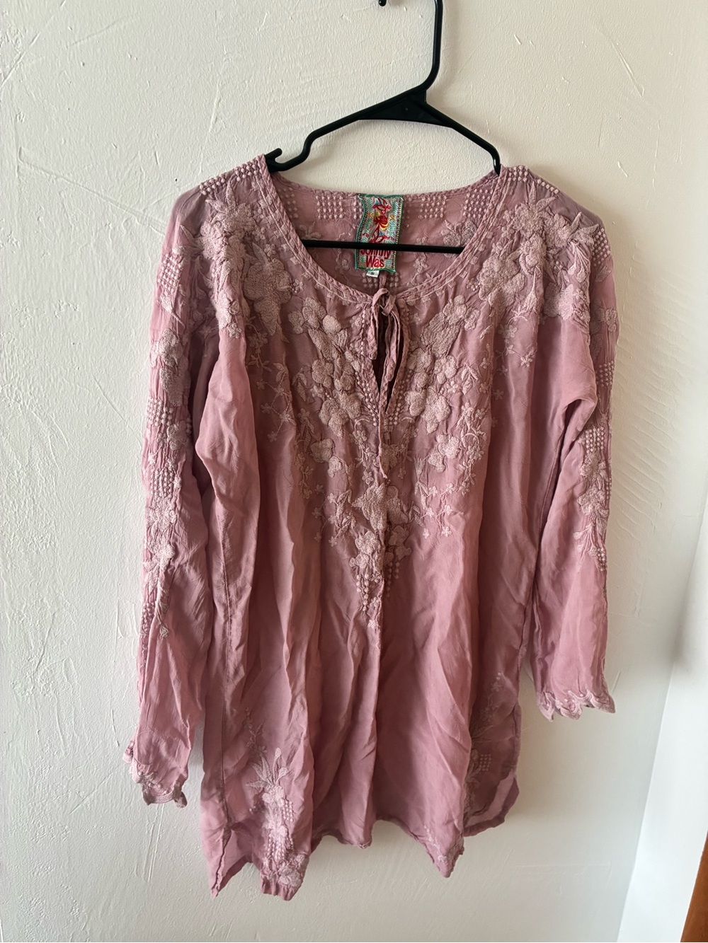 Johnny Was Heavily Embroidered Long Sleeve Peasent Blouse Dusty Pink Medium
